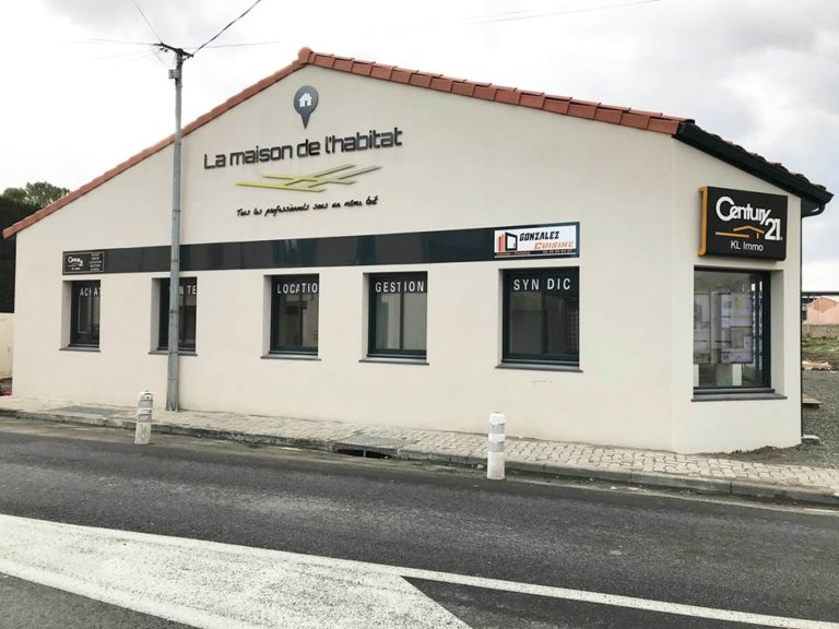 Enseigne « La Maison de l&rsquo;Habitat » — Cazères