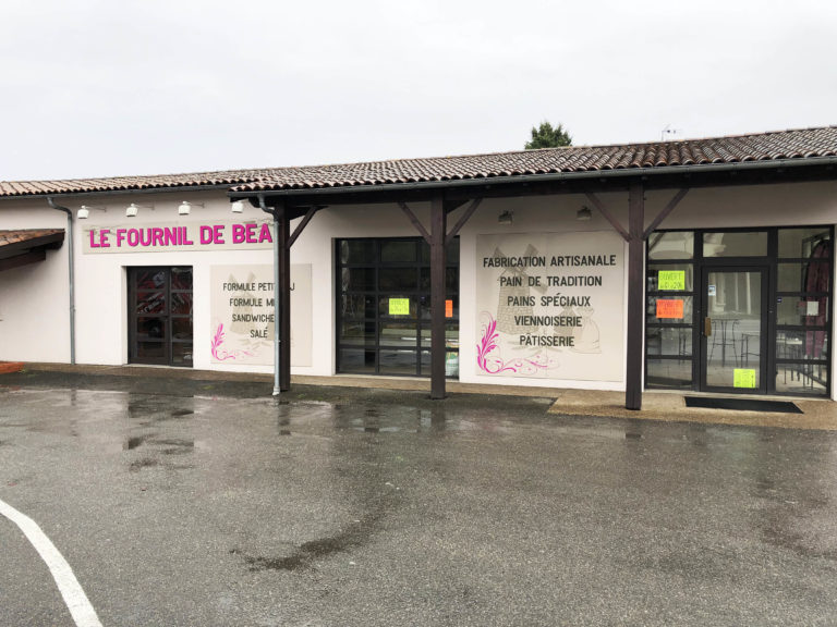 Changement Enseigne/ Panneaux Boulangerie « Le Fournil de Béa » – Martres Tolosane