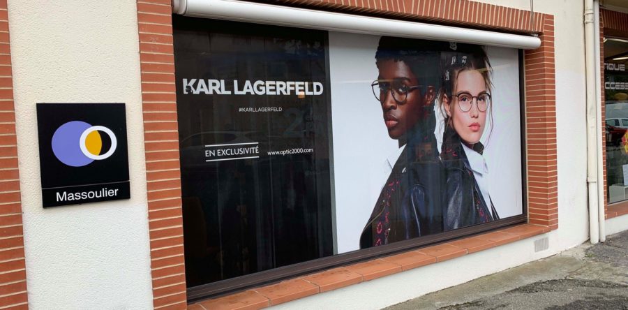 Vinyl MicroPerforée sur Vitrine Optic2000 (Cazères et Martres)