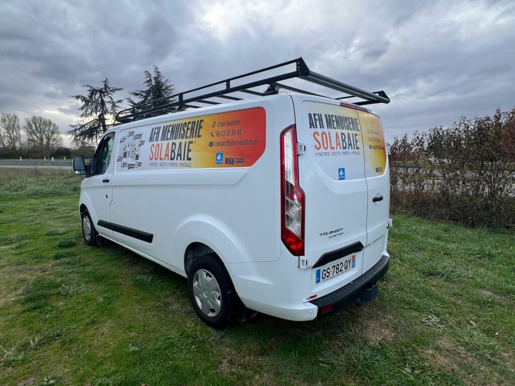 Nouveau marquage publicitaire pour AFH Menuiserie !
