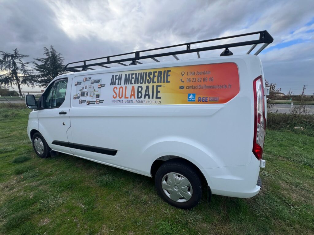 Nouveau marquage publicitaire pour AFH Menuiserie !