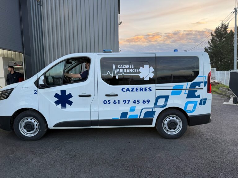 Cazères Ambulances - marquage publicitaire signé IDFactory Cazères !