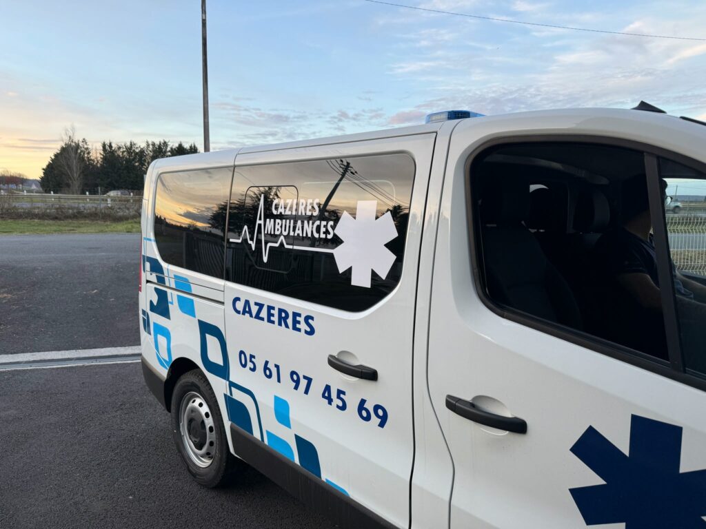 Cazères Ambulances - marquage publicitaire signé IDFactory Cazères !