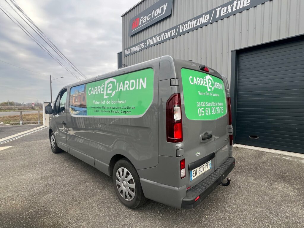 Marquage publicitaire véhicule utilitaire – Renault Trafic société Carré 2 Jardin