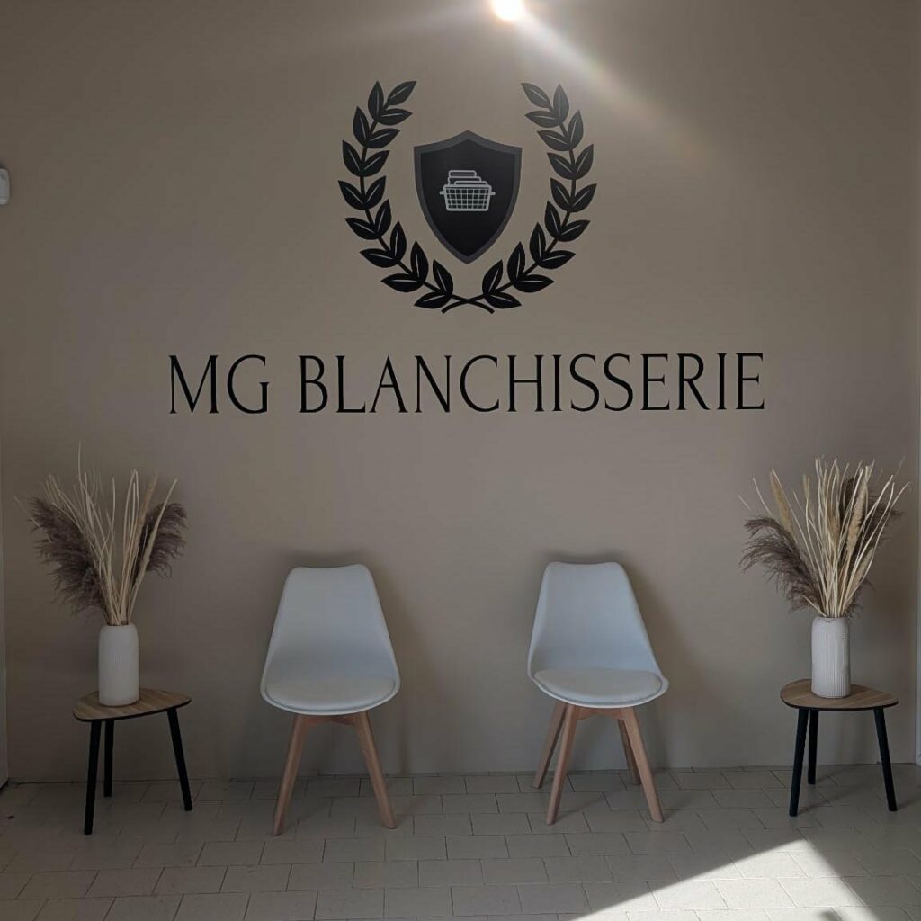 Enseignes de MG Blanchisserie à Martres-Tolosane  ✨
