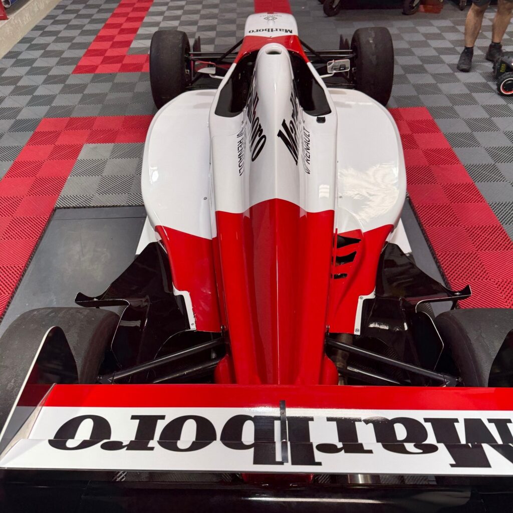 Monoplace Formule Renault transformée dans notre atelier !